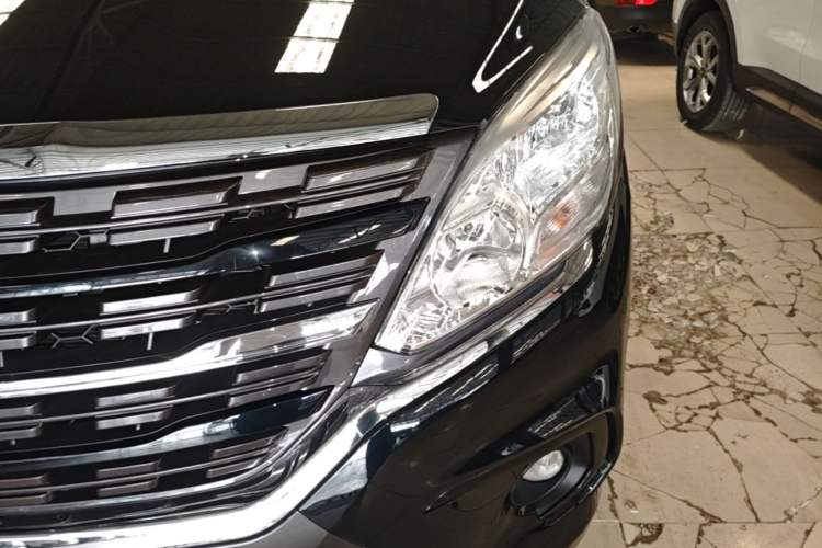 Used FORTHING Lingzhi PLUS 2025 Model 1.5T Manual Luxury Edition 7-seater Left Front Headlight
