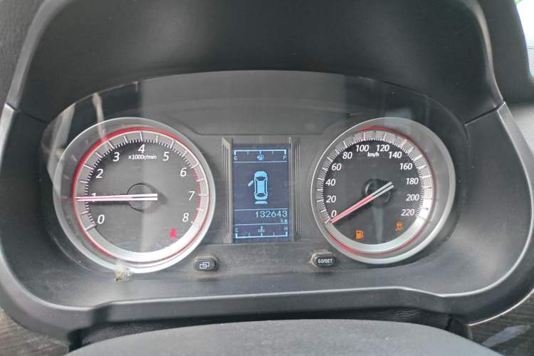 Used FORTHING M6 2019 1.5T Manual Long-Wheelbase Luxury 7-Seater Instrument Cluster