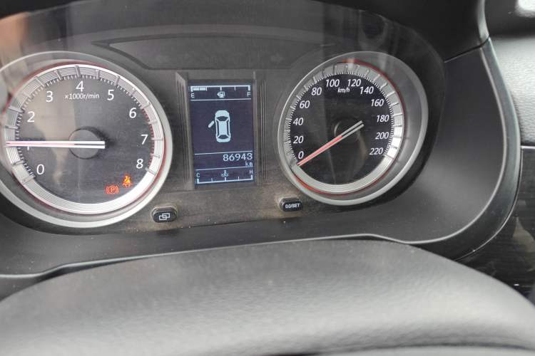 Used FORTHING M6 2019 1.5T Manual Long-Wheelbase Luxury 7-Seater Odometer Close Up