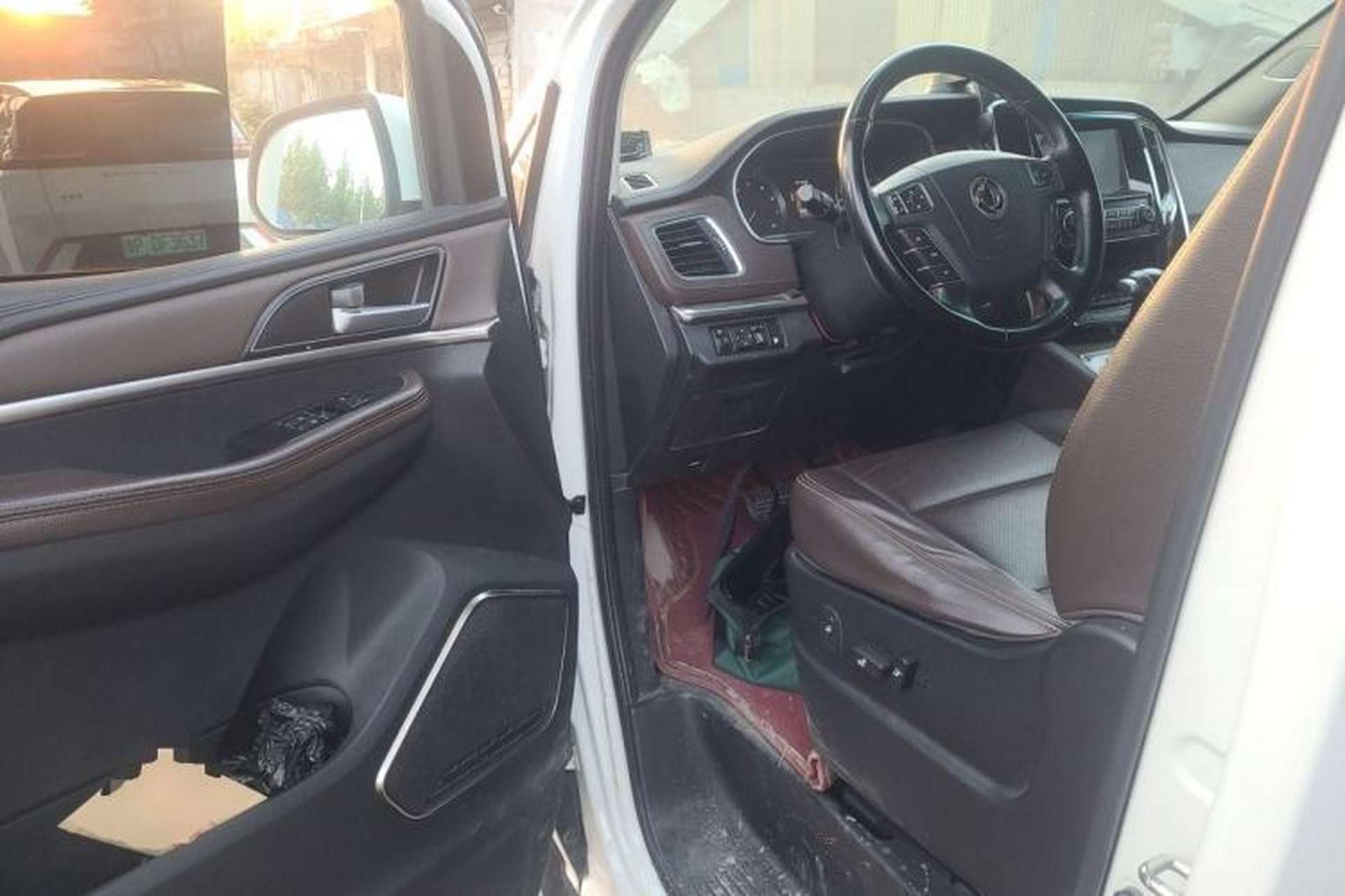 Used FORTHING M7 2019 2.0T Automatic Prestige Edition Driver Seat