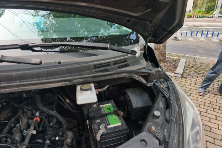 Used FORTHING M7  Engine Bay Left