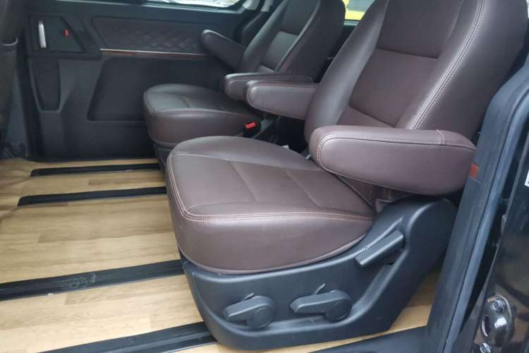 Used FORTHING M7  Left Rear Seat