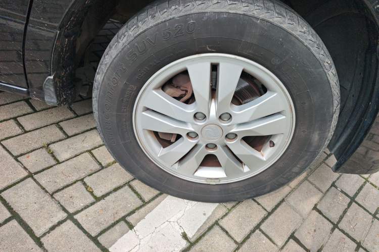 Used FORTHING M7  Right Front Wheel Hub
