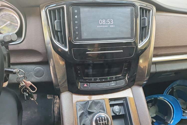 Used FORTHING M7 2021 1.8T Manual Luxury Model Audio And AC Panel