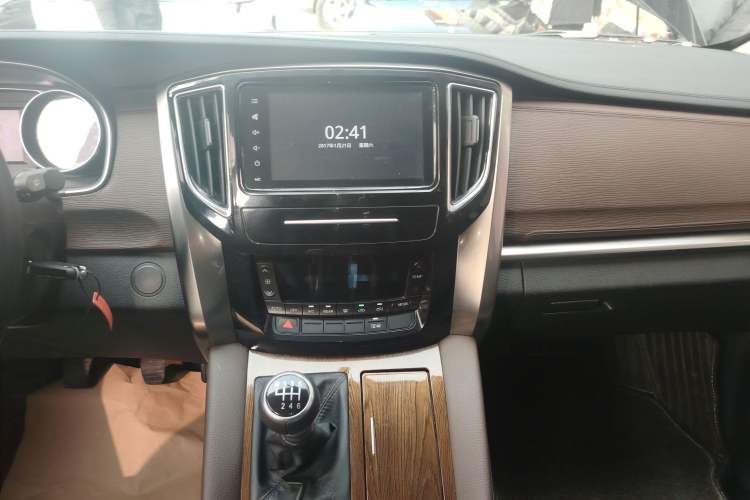 Used FORTHING M7 2021 1.8T Manual Luxury Model Audio And AC Panel