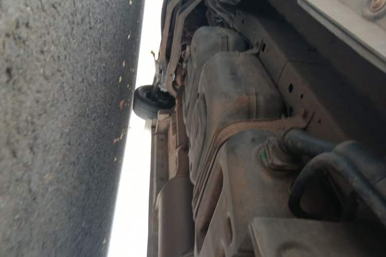 Used FORTHING M7 2021 1.8T Manual Luxury Model Chassis Rear Left
