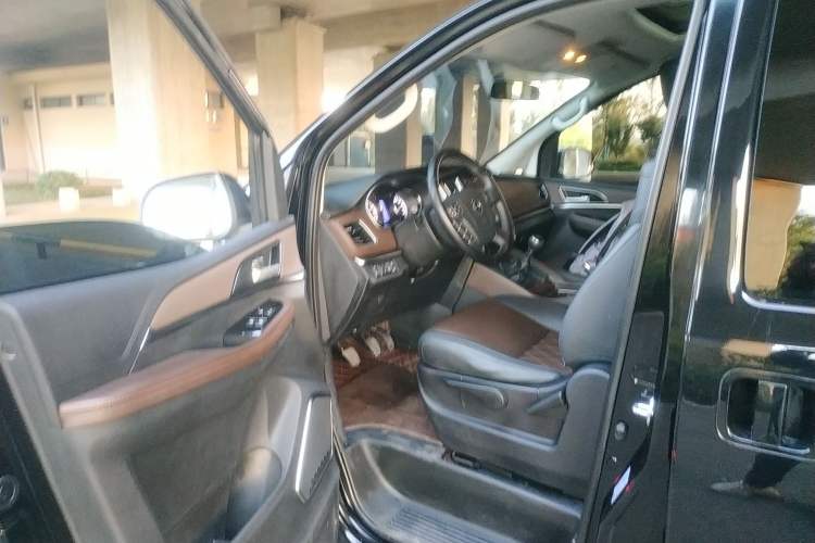 Used FORTHING M7 2021 1.8T Manual Luxury Model Driver Seat
