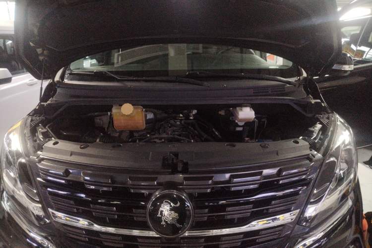 Used FORTHING M7 2021 1.8T Manual Luxury Model Engine Bay