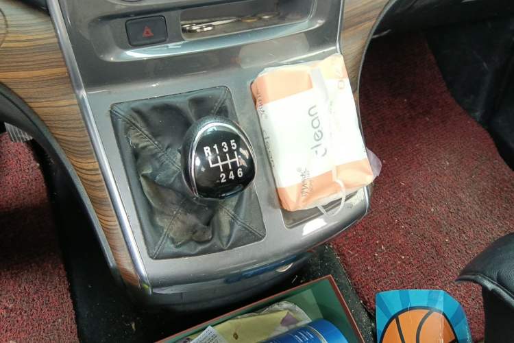 Used FORTHING M7 2021 1.8T Manual Luxury Model Gear Lever