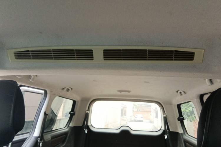 Used FORTHING M7 2021 1.8T Manual Luxury Model Headliner