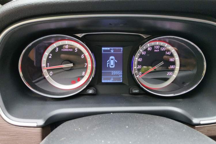 Used FORTHING M7 2021 1.8T Manual Luxury Model Instrument Cluster