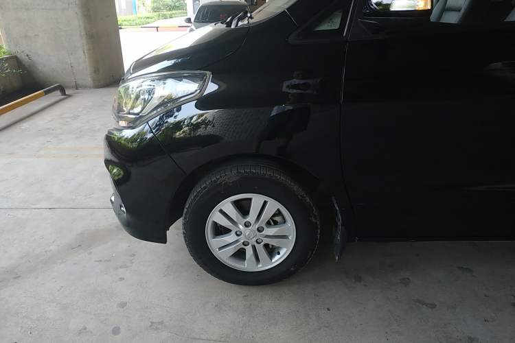 Used FORTHING M7 2021 1.8T Manual Luxury Model Left Front Wheel Hub