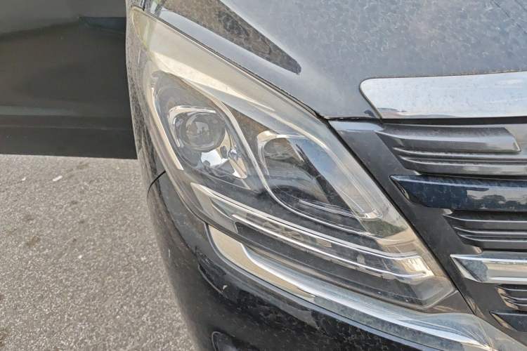 Used FORTHING M7 2021 1.8T Manual Luxury Model Right Front Headlight