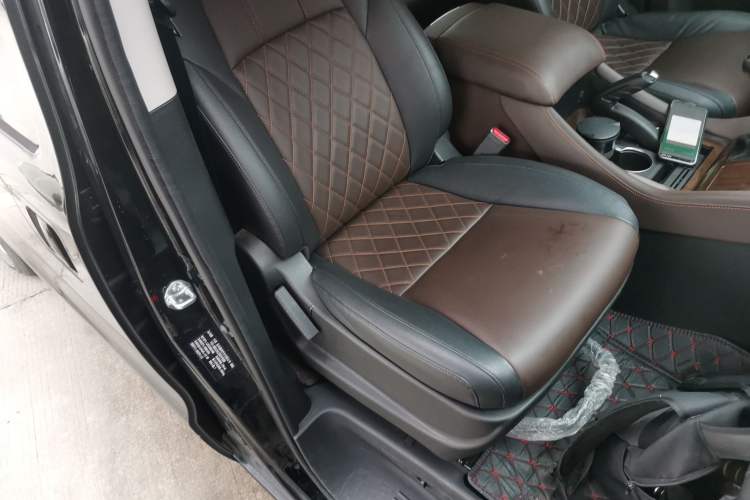 Used FORTHING M7 2021 1.8T Manual Luxury Model Right Front Seat