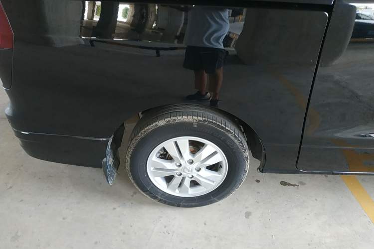 Used FORTHING M7 2021 1.8T Manual Luxury Model Right Rear Wheel Hub
