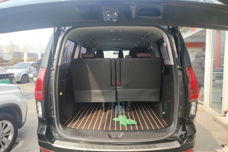 Used FORTHING M7 2021 1.8T Manual Luxury Model Trunk