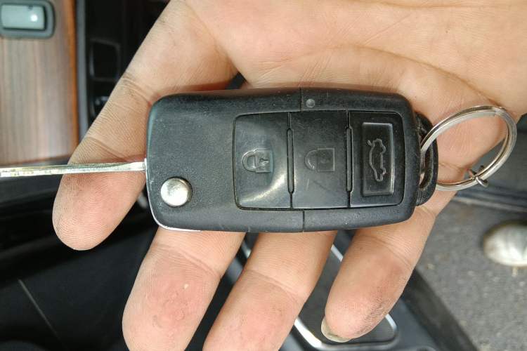 Used FORTHING M7 2021 1.8T Manual Luxury Model Vehicle Key