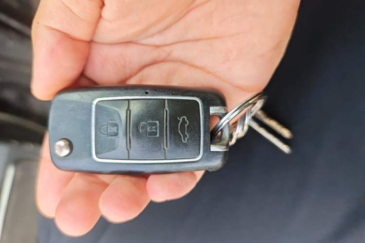 Used FORTHING M7 2021 1.8T Manual Luxury Model Vehicle Key