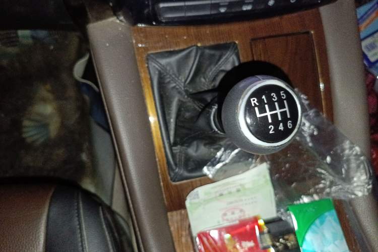 Used FORTHING M7 2021 1.8T Manual Luxury Model Gear Lever