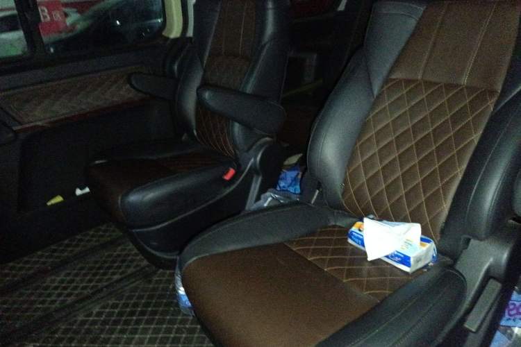 Used FORTHING M7 2021 1.8T Manual Luxury Model Left Rear Seat