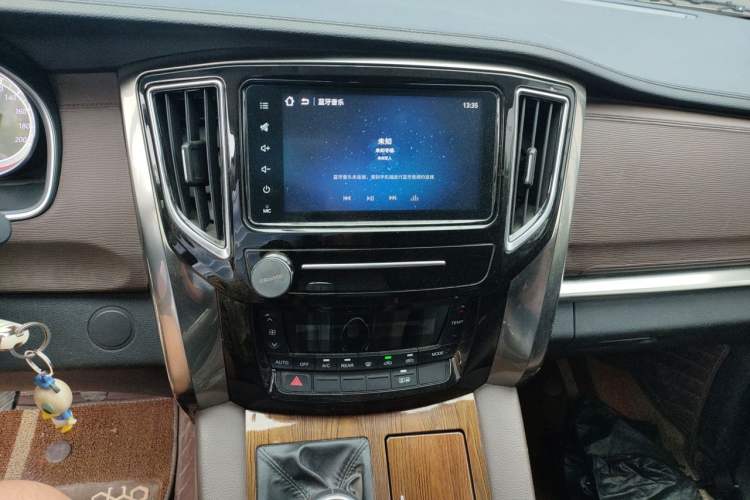 Used FORTHING M7 2021 1.8T Manual Luxury Model Audio And AC Panel