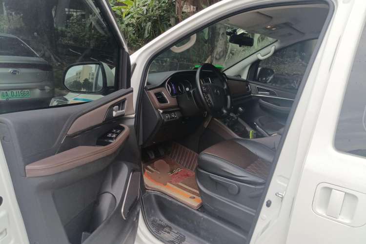 Used FORTHING M7 2021 1.8T Manual Luxury Model Driver Seat