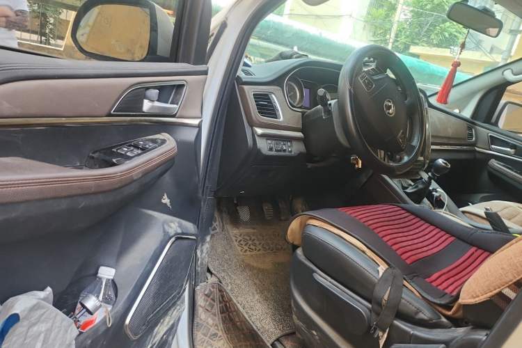 Used FORTHING M7 2021 1.8T Manual Luxury Model Driver Seat