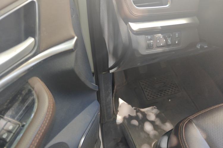 Used FORTHING M7 2021 1.8T Manual Luxury Model Driver Seat