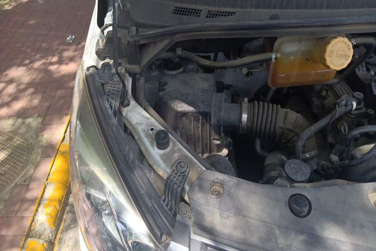 Used FORTHING M7 2021 1.8T Manual Luxury Model Engine Bay Right