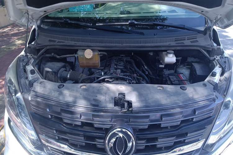 Used FORTHING M7 2021 1.8T Manual Luxury Model Engine Bay