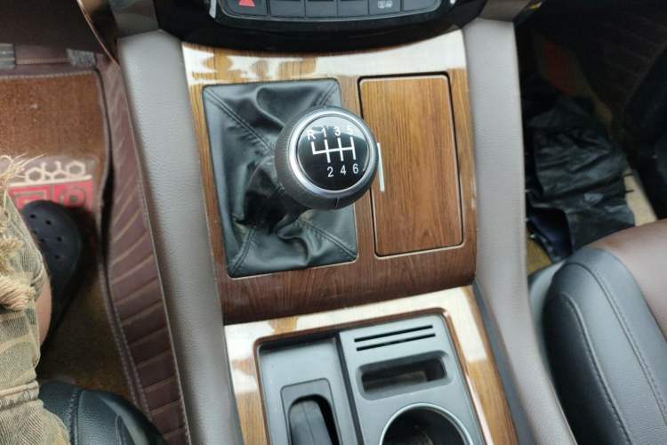 Used FORTHING M7 2021 1.8T Manual Luxury Model Gear Lever