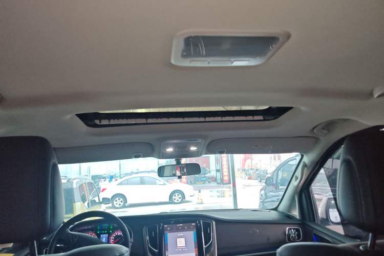 Used FORTHING M7 2021 1.8T Manual Luxury Model Headliner