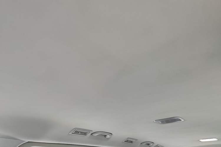 Used FORTHING M7 2021 1.8T Manual Luxury Model Headliner