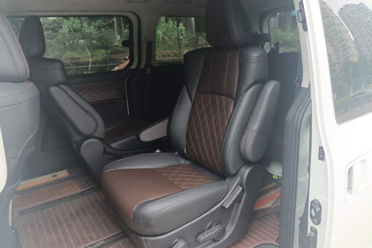 Used FORTHING M7 2021 1.8T Manual Luxury Model Left Rear Seat