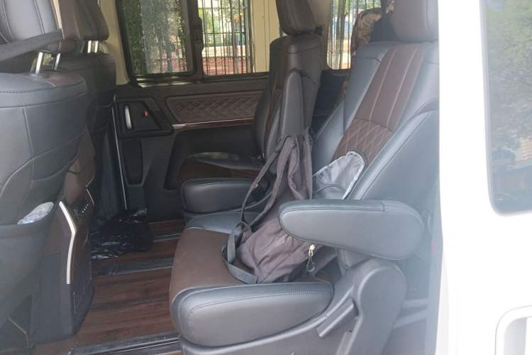 Used FORTHING M7 2021 1.8T Manual Luxury Model Left Rear Seat