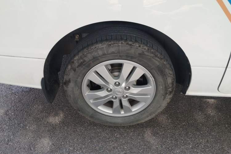 Used FORTHING M7 2021 1.8T Manual Luxury Model Right Rear Wheel Hub