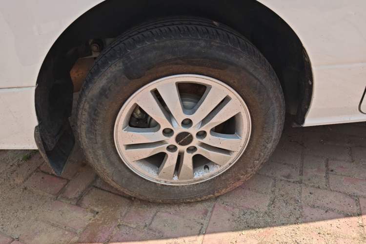 Used FORTHING M7 2021 1.8T Manual Luxury Model Right Rear Wheel Hub