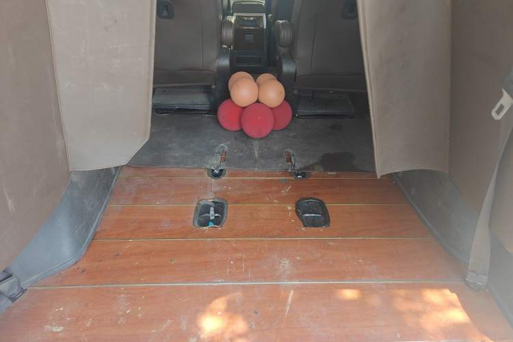 Used FORTHING M7 2021 1.8T Manual Luxury Model Trunk