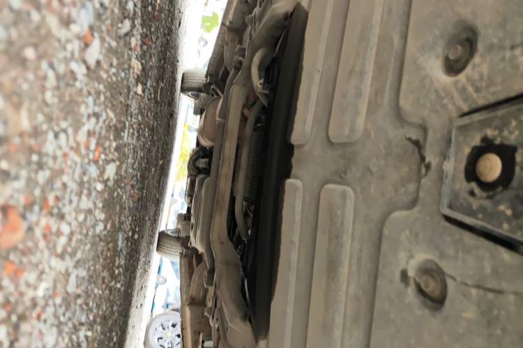 Used FORTHING M7 2022 Lingjue Model 2.0T Automatic Marquis Edition Chassis Front