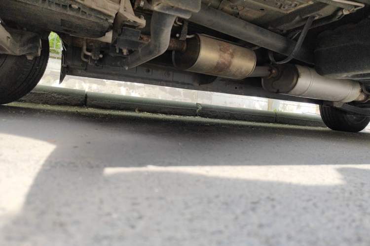 Used FORTHING M7 2022 Lingjue Model 2.0T Automatic Marquis Edition Chassis Front Left