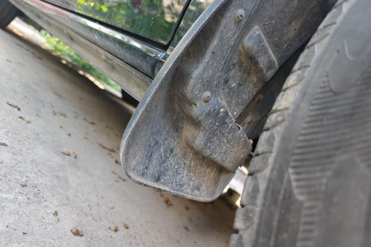 Used FORTHING M7 2022 Lingjue Model 2.0T Automatic Marquis Edition Chassis Front Right