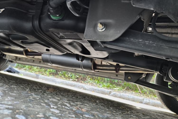 Used FORTHING M7 2022 Lingjue Model 2.0T Automatic Marquis Edition Chassis Rear Left