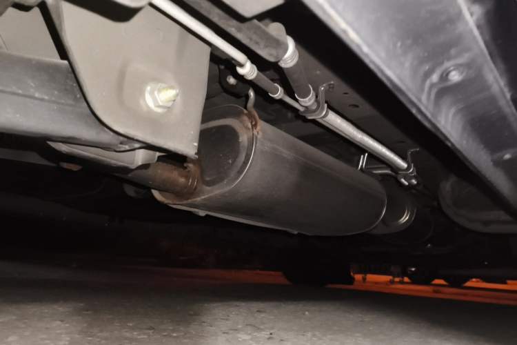 Used FORTHING M7 2022 Lingjue Model 2.0T Automatic Marquis Edition Chassis Rear Right