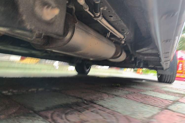 Used FORTHING M7 2022 Lingjue Model 2.0T Automatic Marquis Edition Chassis Rear Right