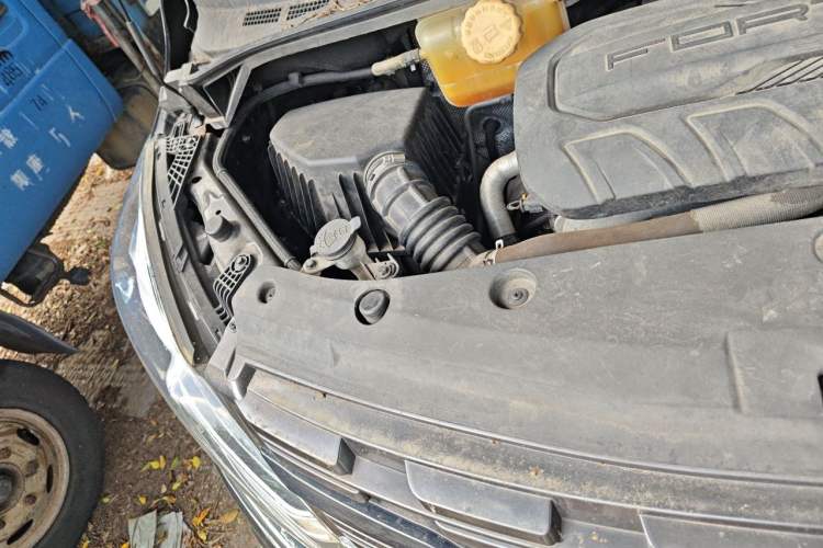 Used FORTHING M7 2022 Lingjue Model 2.0T Automatic Duke Edition Engine Bay Right