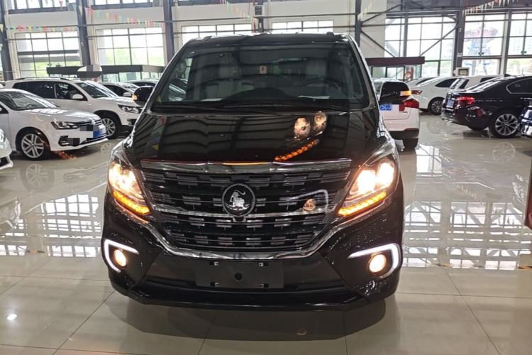 Used FORTHING M7 2022 Lingjue Model 2.0T Automatic Marquis Edition Front