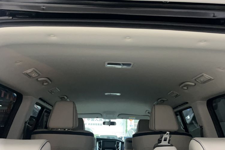 Used FORTHING M7 2022 Lingjue Model 2.0T Automatic Executive Edition Headliner