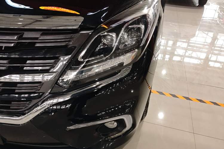 Used FORTHING M7 2022 Lingjue Model 2.0T Automatic Marquis Edition Left Front Headlight