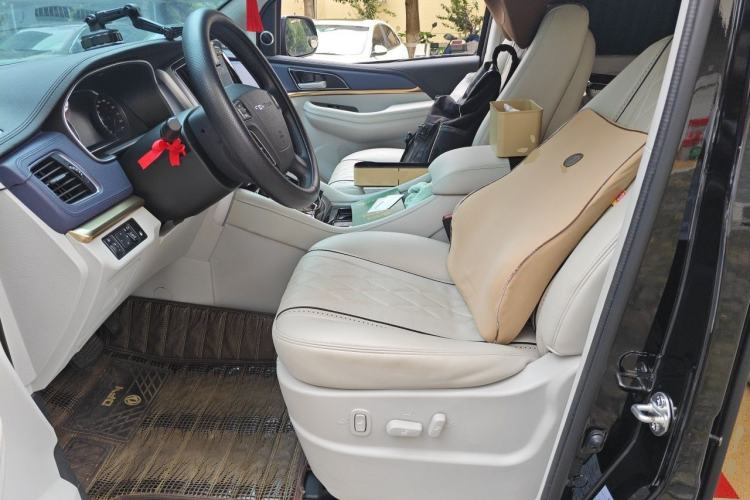 Used FORTHING M7 2022 Lingjue Model 2.0T Automatic Supreme Edition Left Front Seat