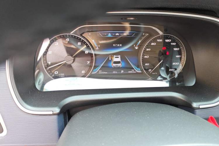 Used FORTHING M7 2022 Lingjue Model 2.0T Automatic Supreme Edition Odometer Close Up